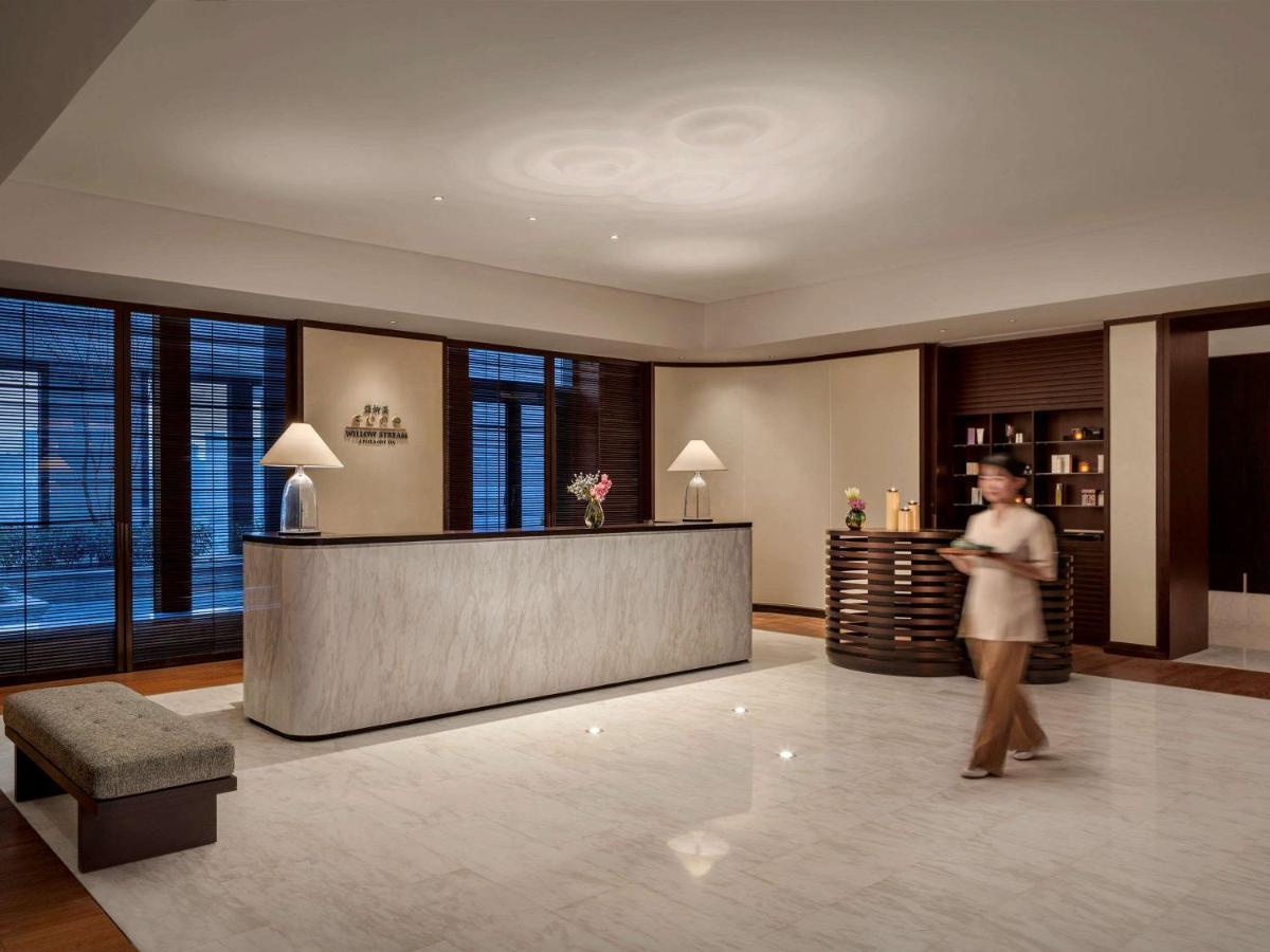 Fairmont 우한 외부 사진